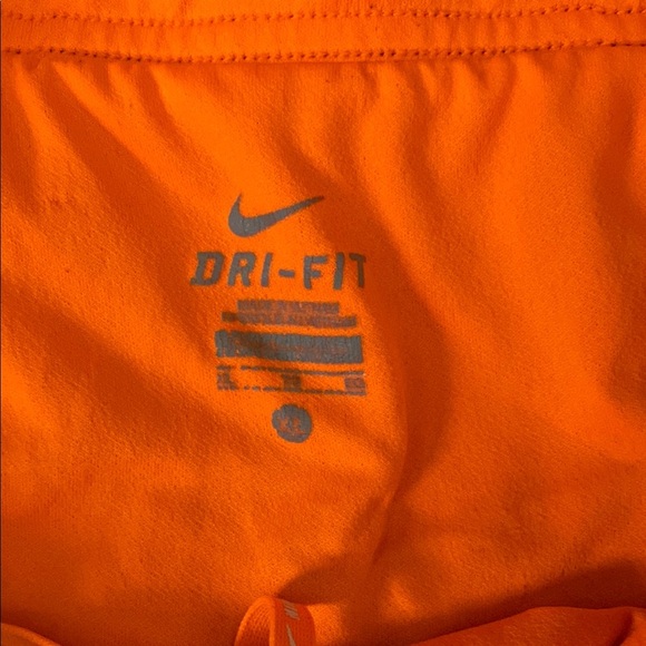 Nike Black and Gray Athletic Shorts with Elastic Waistband Xl with pockets - Picture 4 of 6